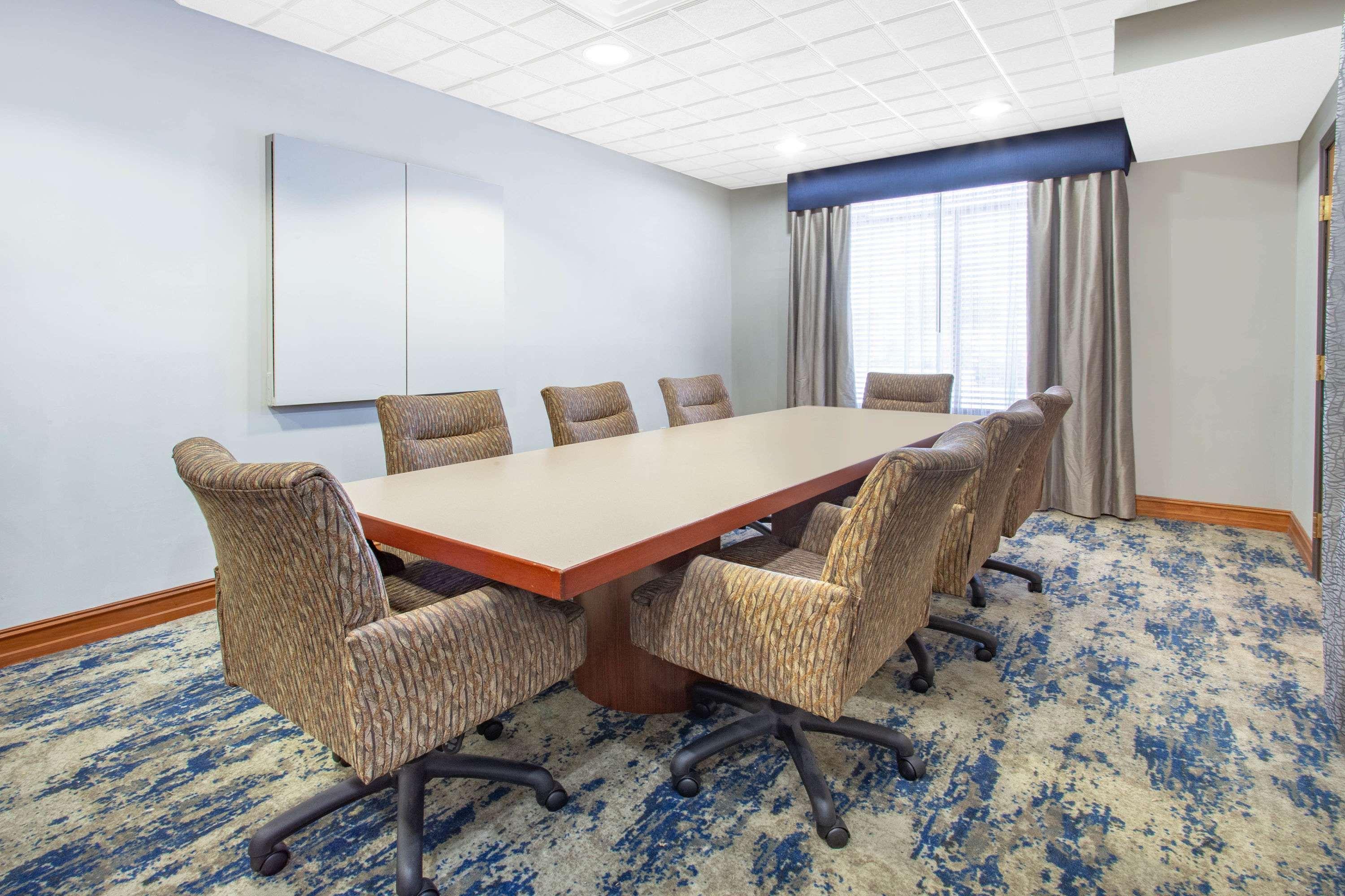 Wingate By Wyndham Indianapolis Airport Plainfield Hotel Kültér fotó