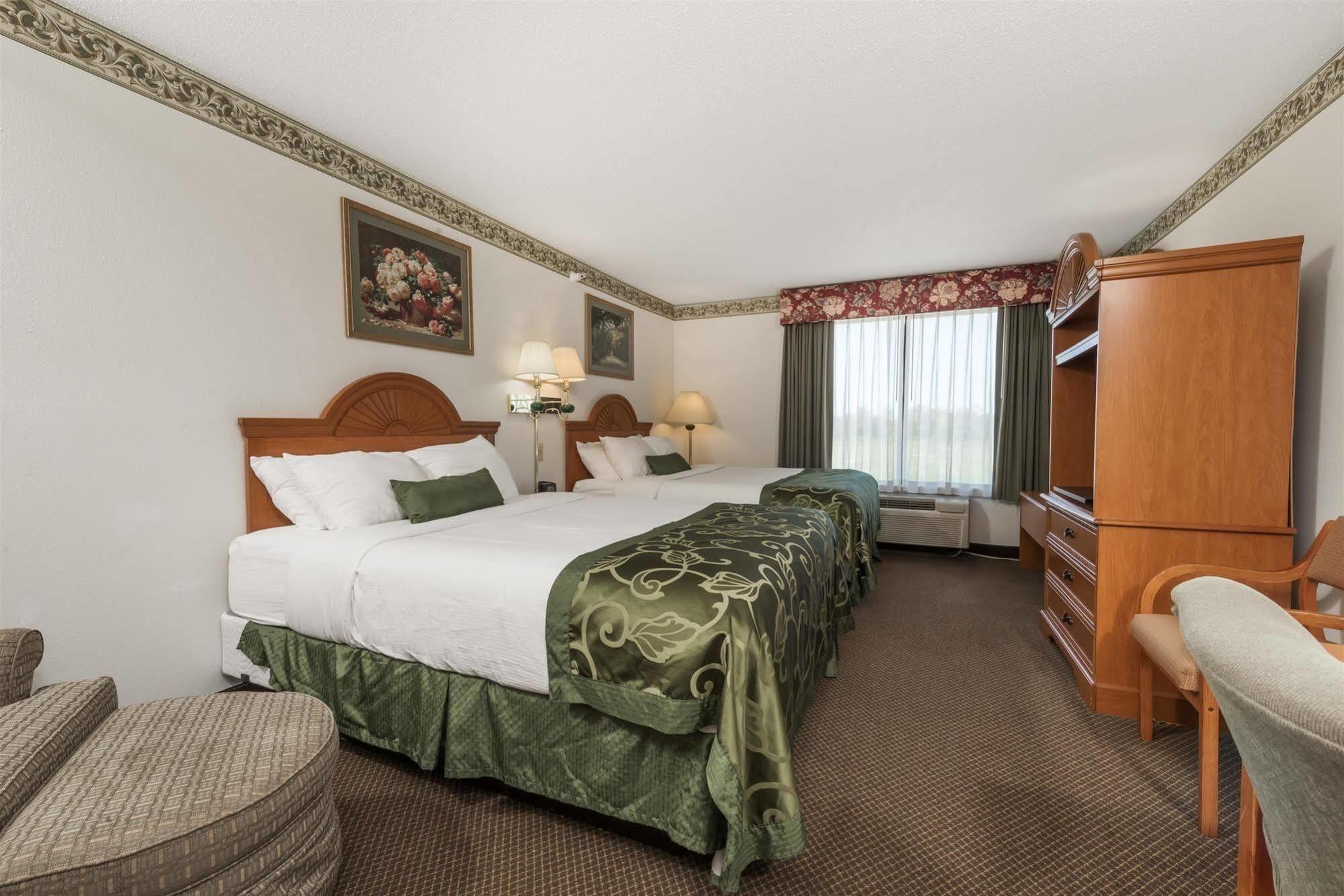 Wingate By Wyndham Indianapolis Airport Plainfield Hotel Kültér fotó