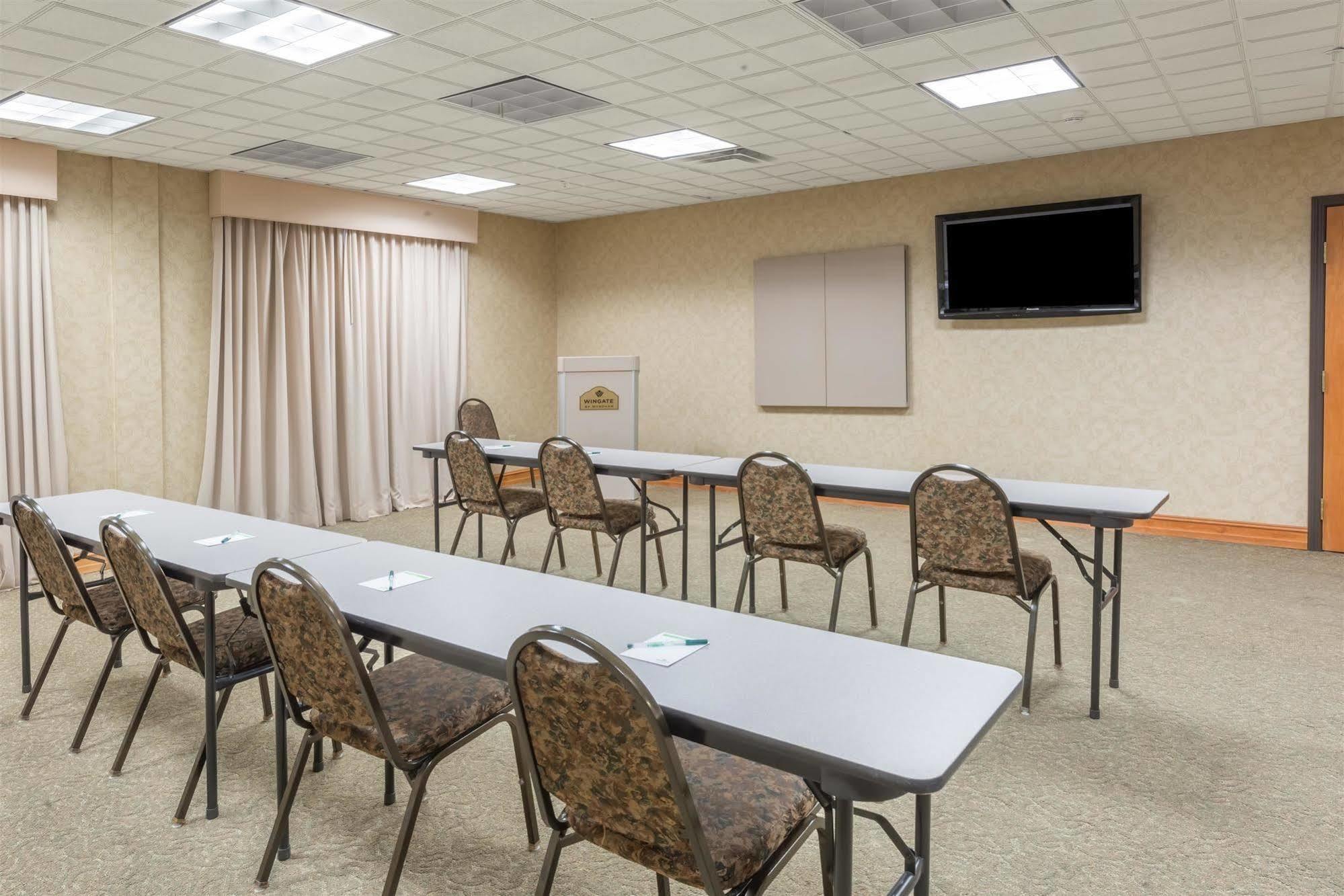 Wingate By Wyndham Indianapolis Airport Plainfield Hotel Kültér fotó